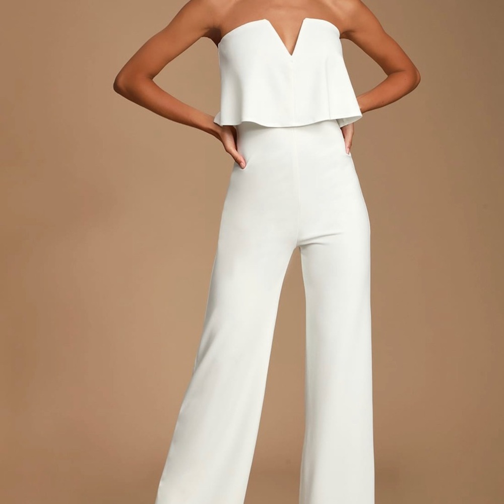 Lulu’s white strapless jumpsuit- BRAND NEW